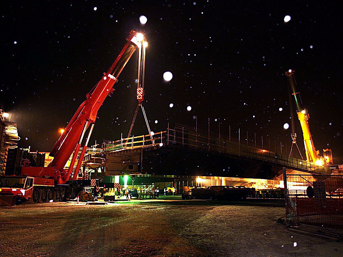 Sollevamento notturno del ponte di Salorno (BZ)